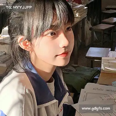 冯崧余